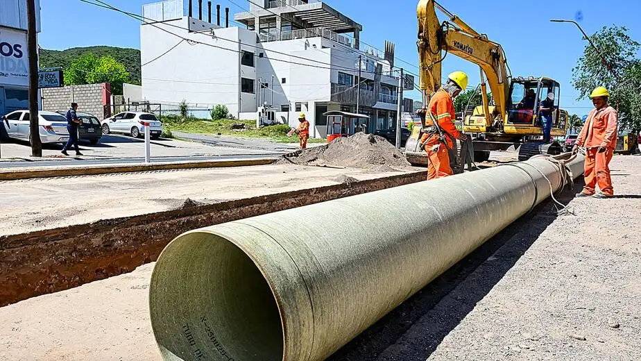 Una p�rdida en el acueducto afectar� el suministro de agua en Carlos Paz