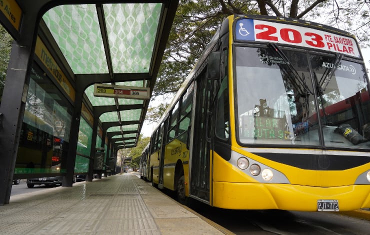 Golpe al bolsillo en julio: aumentan el transporte, las prepagas, los alquileres y las tarifas de luz, gas y agua