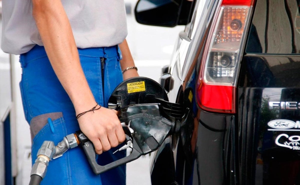 Gas, electricidad, agua y combustibles: Los aumentos que llegan en julio