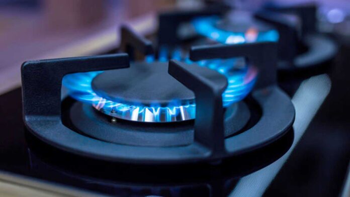 El ajuste avanza: nuevos tarifazos en luz, gas, transporte y m�s