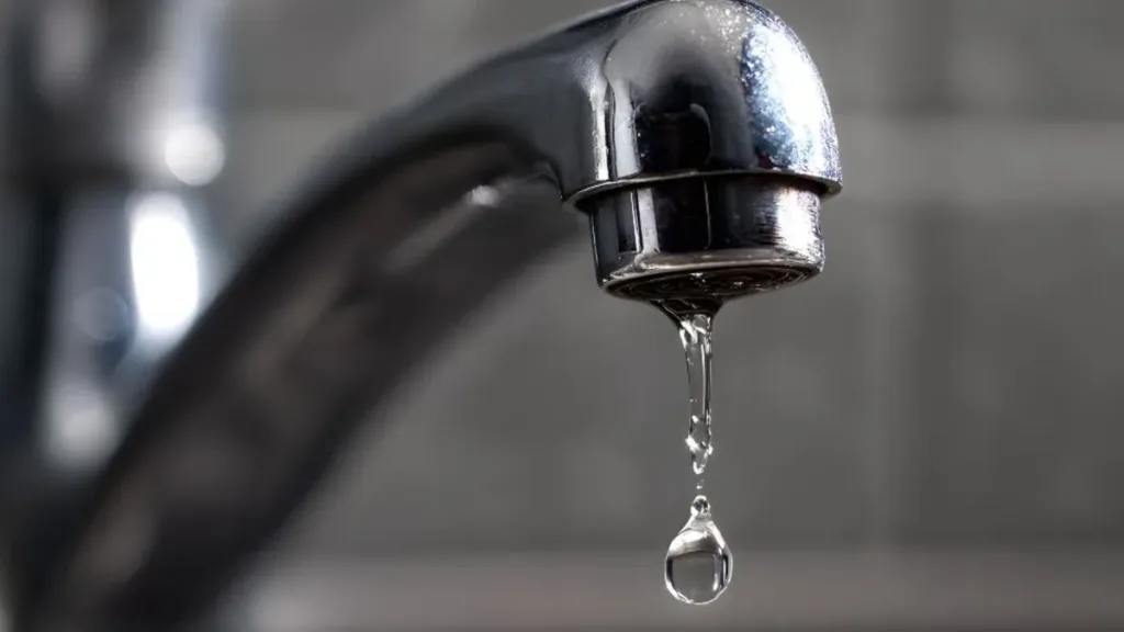 ABSA inform� que por un incidente causado por terceros no tienen agua en el barrio Maldonado