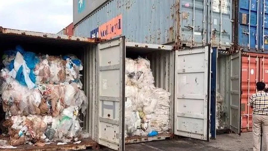 Advierten da�o ambiental generado por �residuos encubiertos� que llegan por la apertura de importaciones