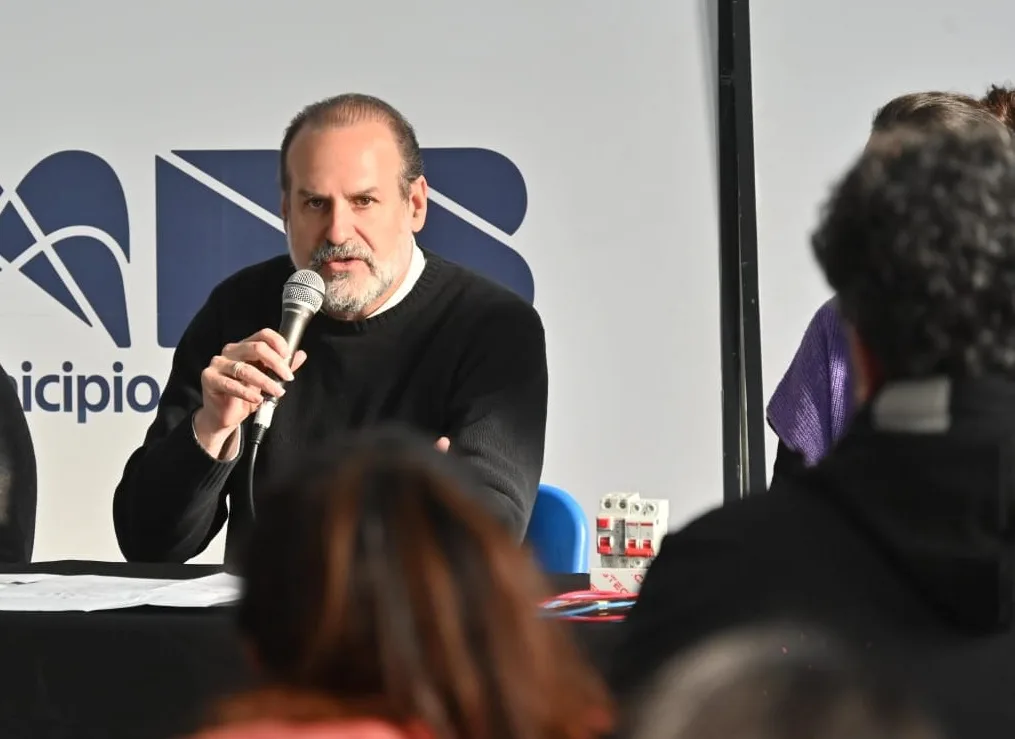 Susbielles critic� a Naci�n por el congelamiento de los subsidios al transporte p�blico