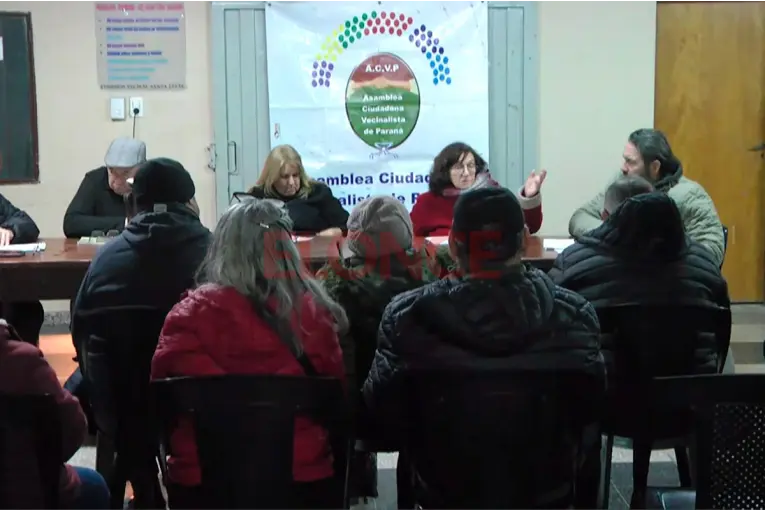 Vecinalistas de Paran� van por el tren, el gas y los barrios