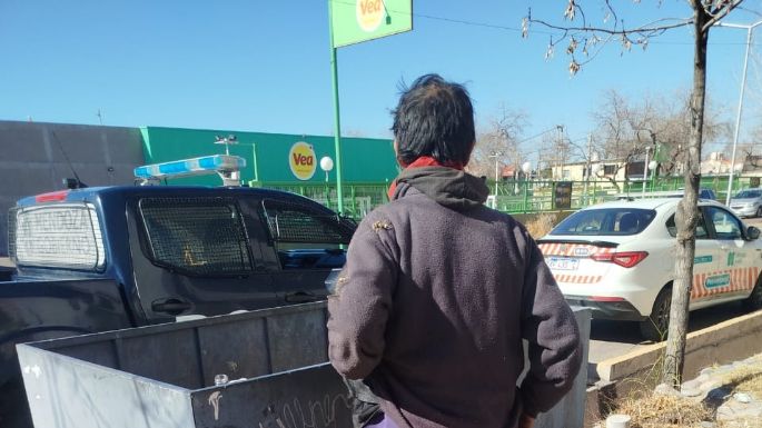 Ciudad de Mendoza: atraparon a dos delincuentes robando redes de gas y agua
