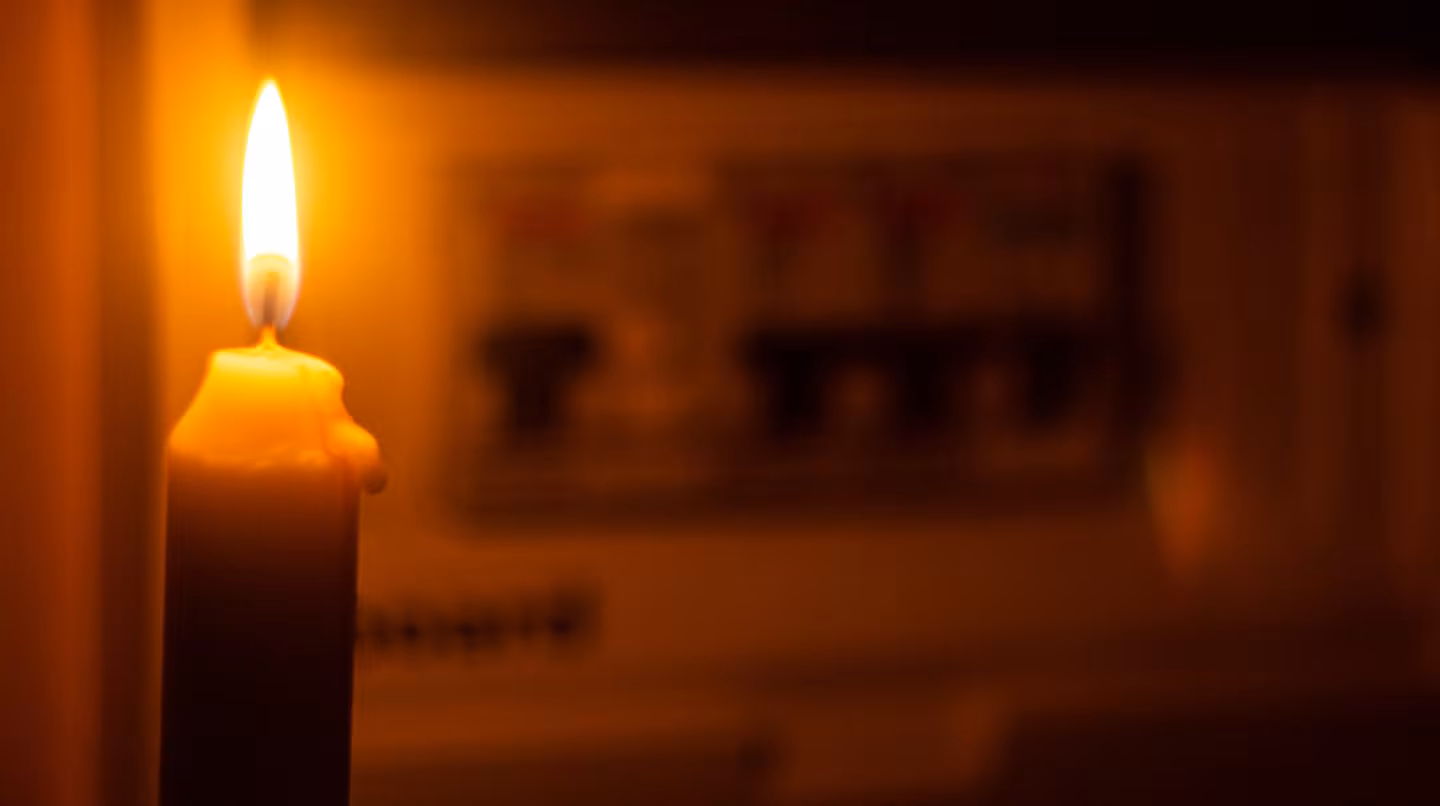 Por el fuerte temporal, hubo m�s de 70.000 usuarios sin luz en el AMBA