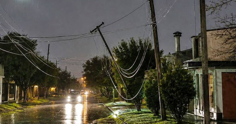 EDEN trabaja en la normalizaci�n del servicio tras el temporal en Campana