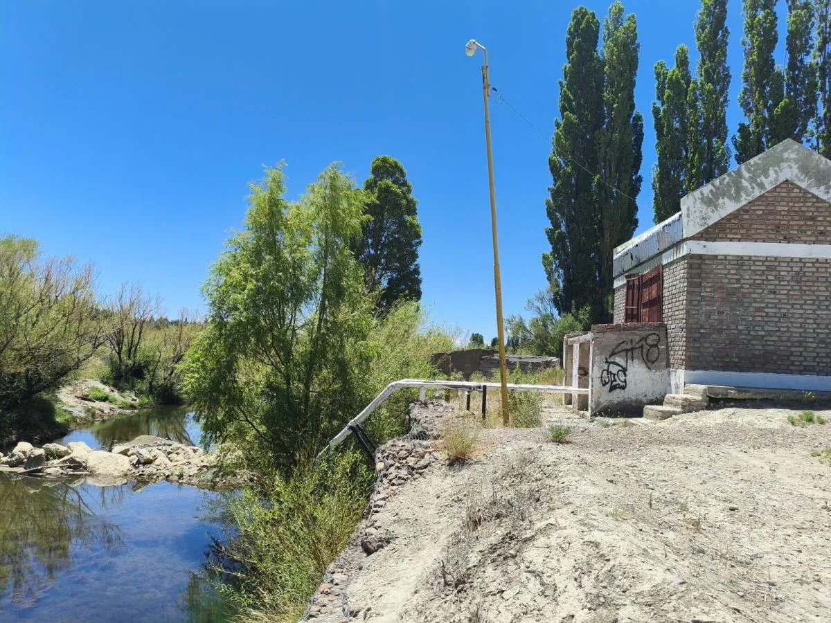 Provincia intervino, elimin� captaciones ilegales y puso en marcha un plan integral para recuperar el arroyo Covunco