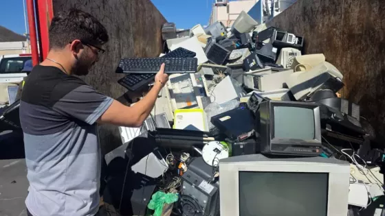 M�s de tres toneladas de residuos el�ctricos se recolectaron en el shopping Alto NOA