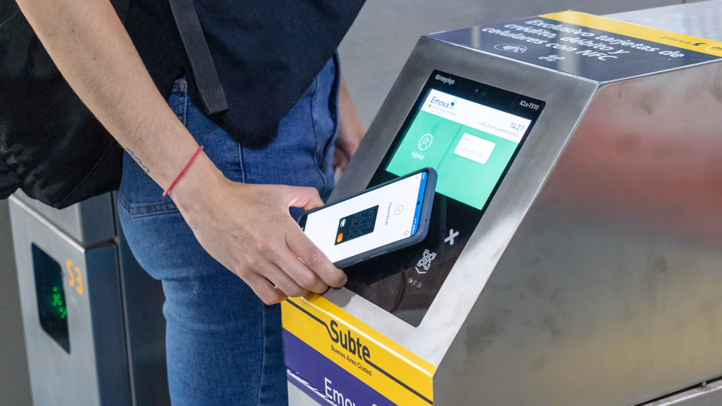 C�mo viajar en colectivo y subte con descuentos de hasta el 100 por ciento y $15.000 de reintegro en agosto de 2026