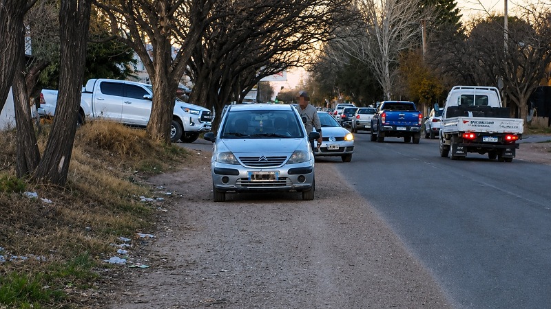 Detectaron �in fraganti� a otro vecino arrojando basura en la v�a p�blica