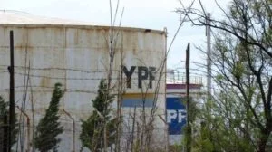 El Municipio denunci� a YPF y exige la remediaci�n de los pasivos ambientales