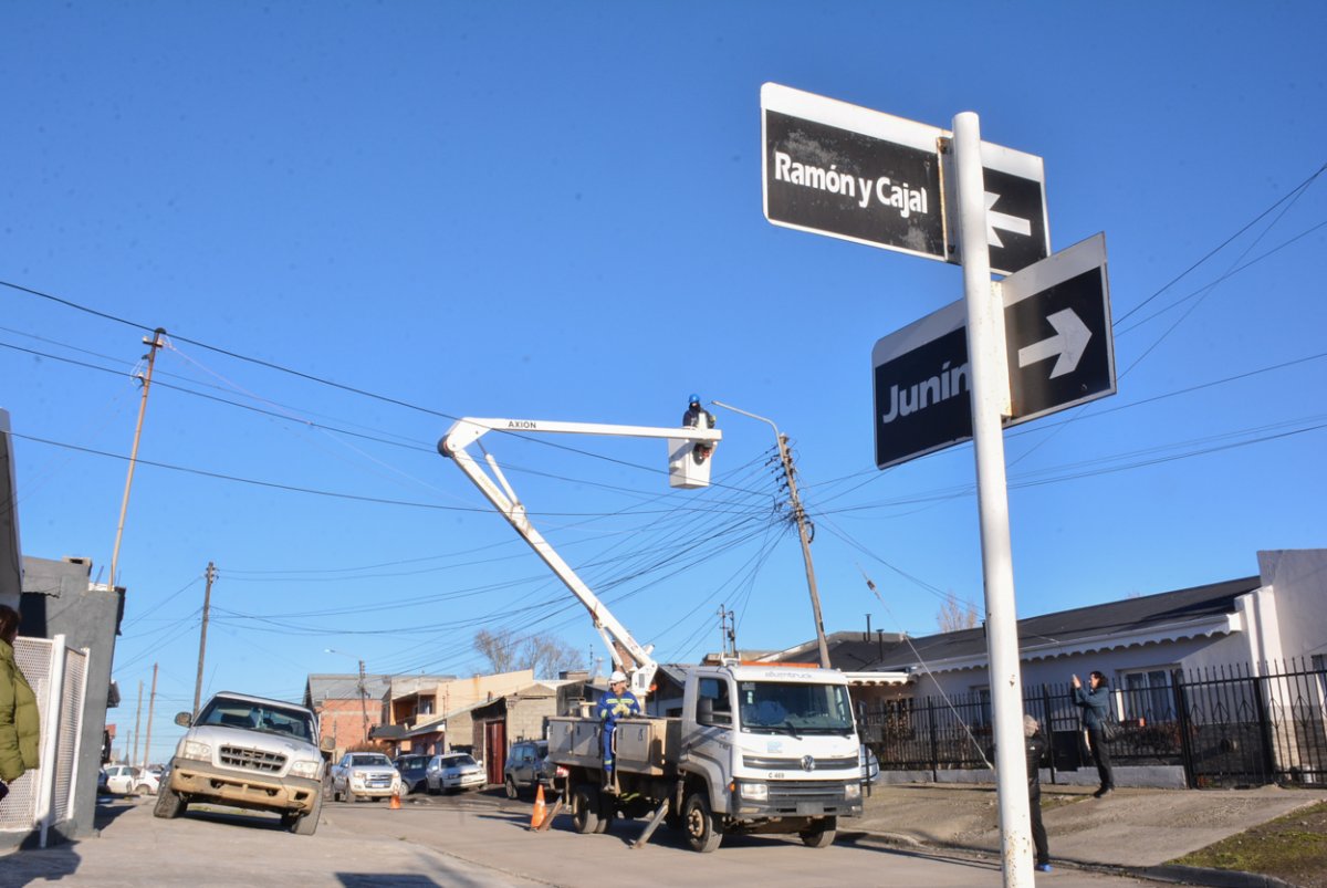 Servicios P�blicos comenz� en R�o Gallegos con el recambio de luminarias LED