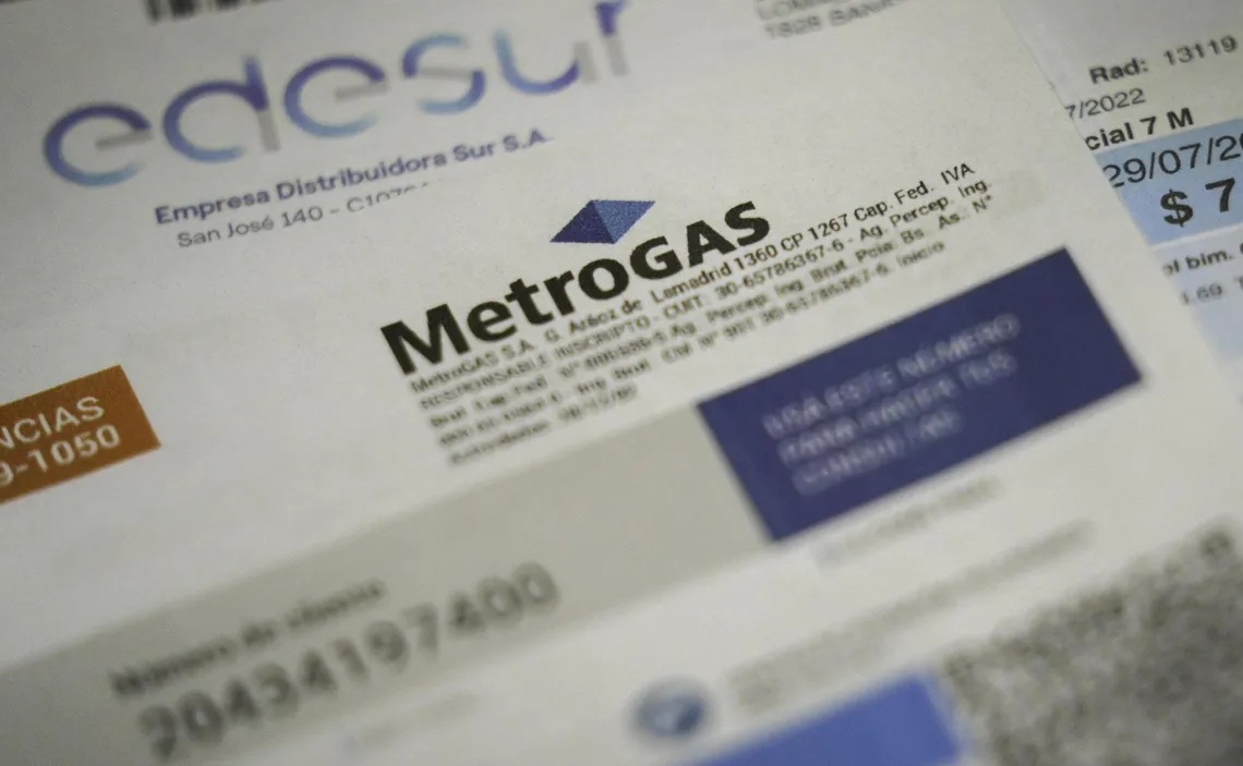 Las tarifas de los servicios p�blicos ya se llevan mas del 12 por ciento del salario
