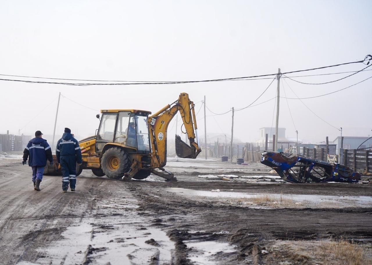 El Municipio retir� chatarra y limpi� el sector de calle Las Violetas