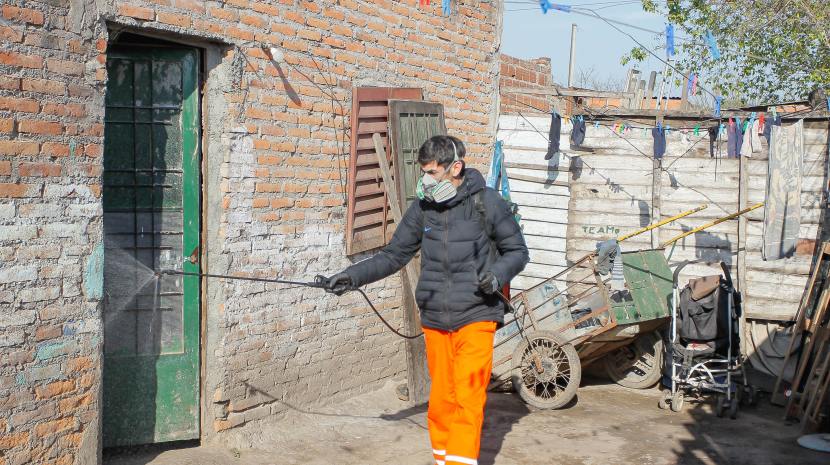 Realizaron un operativo integral de saneamiento ambiental en Los Pocitos