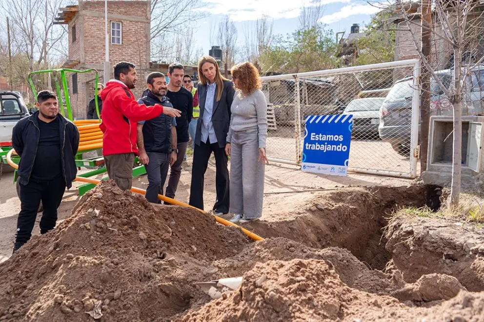 Gas y cloacas para mejorar la calidad de vida de m�s de 1.200 familias en Neuqu�n capital