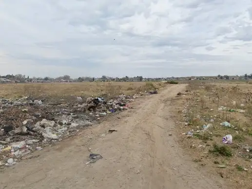 Basurales, motos y dificultades para conseguir turnos: los reclamos de vecinos del barrio Las Heras