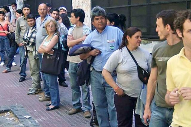 El empleo privado registrado sufri en junio la peor cada desde inicios de 2024