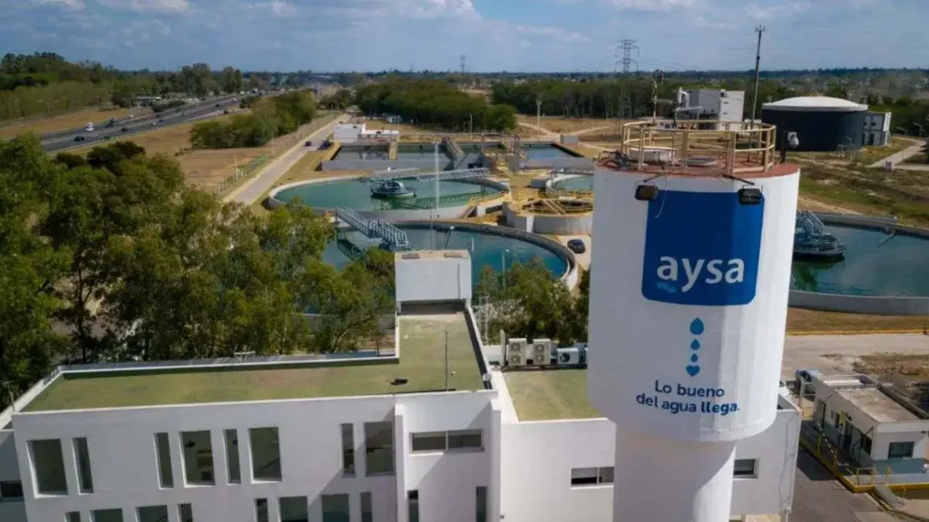 Privatizaci�n de AySA: dos consorcios buscan quedarse con el control de la empresa