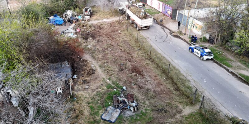 Retiraron 34 toneladas de residuos durante un operativo de saneamiento en barrio Observatorio