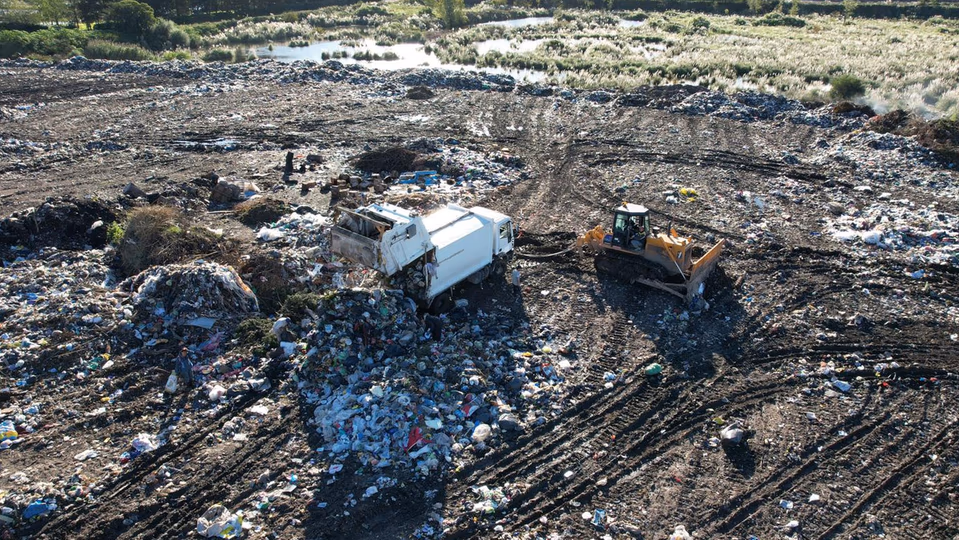 Cerr� el basural de Luj�n, pero se fren� la obra para hacer el Centro Ambiental Laudato Si�