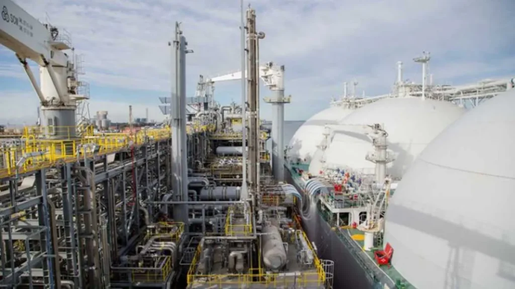 Chevron eval�a expandir su cartera global de gas con foco en el GNL argentino y Vaca Muerta