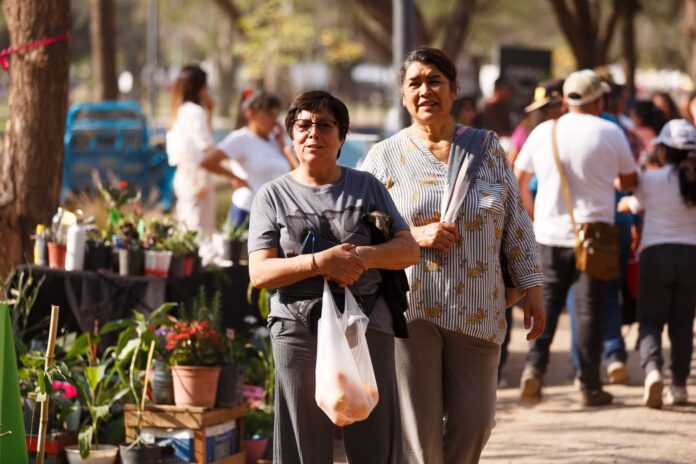 Éxito rotundo de la primera «Eco Feria» en el Parque Adán Quiroga