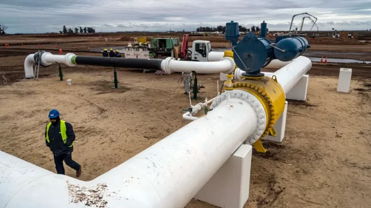 Milei vuelve a la carga para quitar subsidios al gas por Zona Fra