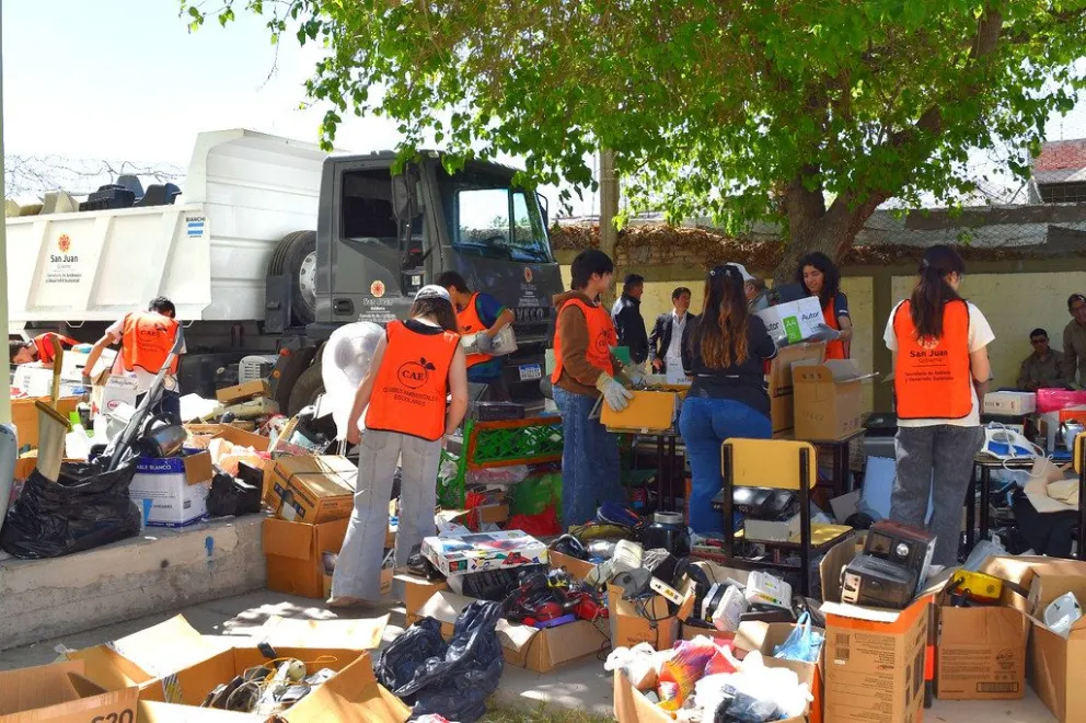 Ms de 10 toneladas se obtuvieron en la campaa de reciclaje de aparatos electrnicos del Central Universitario