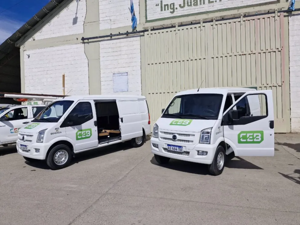 La CEB comenz� a renovar su flota con veh�culos el�ctricos