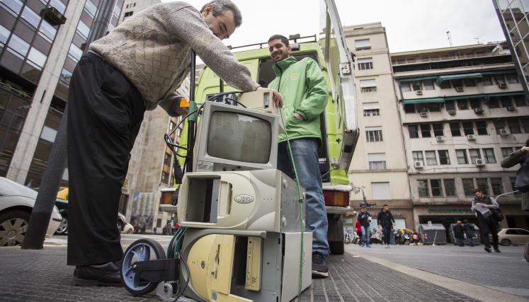 La ciudad forma parte de la movida global del reciclaje de RAEEs