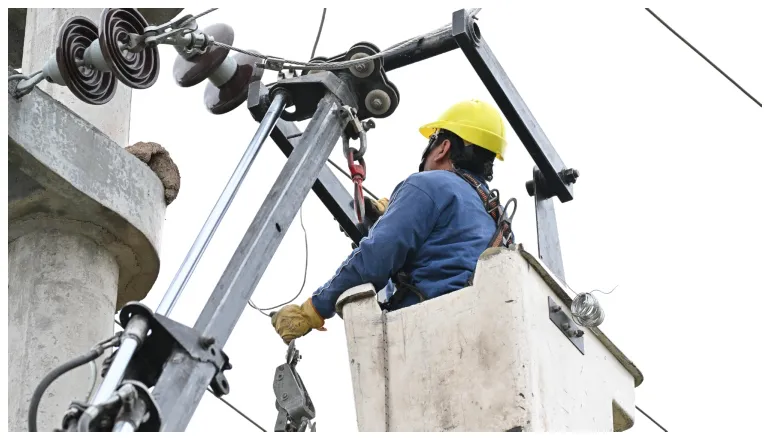 Cortes de luz en Capital, Chicoana y el norte salteo tras las fuertes precipitaciones
