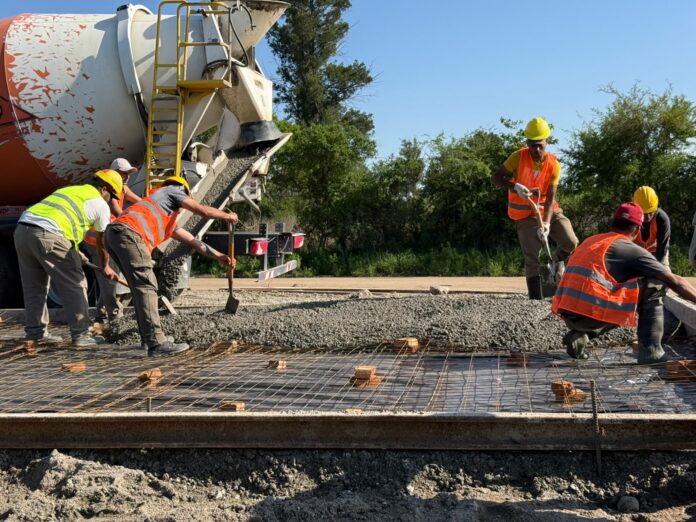 Gestión de los residuos: De Nápoli supervisó el avance de obra en el Centro Integral de Saneamiento Ambiental