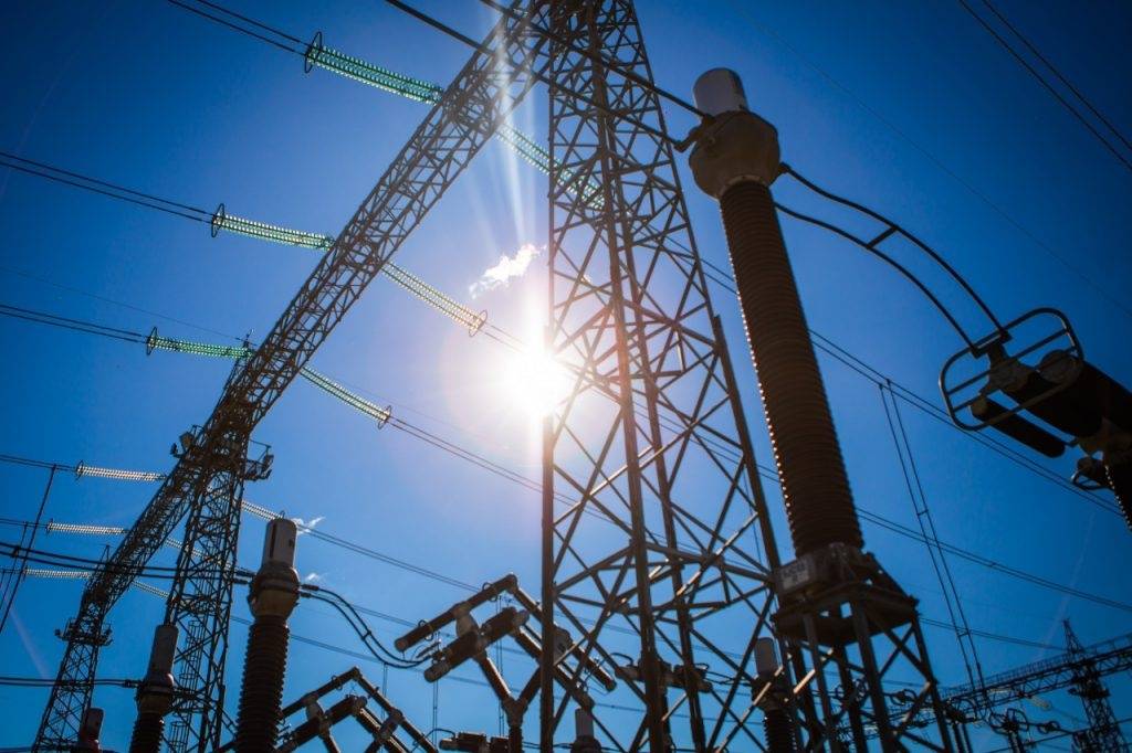 El Gobierno amplió los bloques de subsidio eléctrico para las provincias del Norte y reglamentó el Régimen de Zona Fría