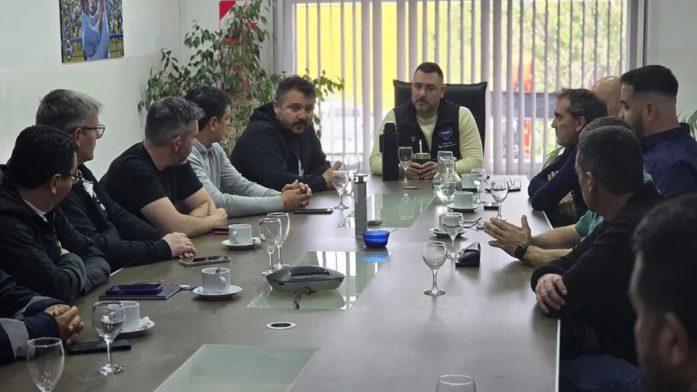 Crisis del agua en Caleta Olivia: operativo conjunto del SIPGER, SPSE y empresas locales