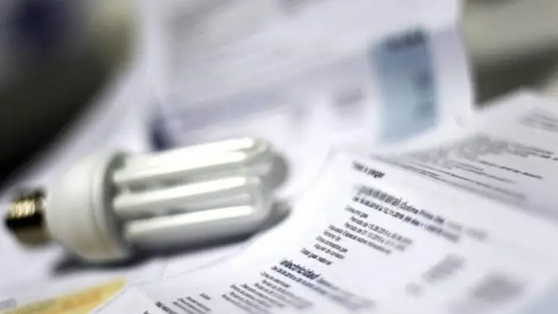 Energa elctrica: se vienen cambios que concentran el mercado y dolarizan las tarifas