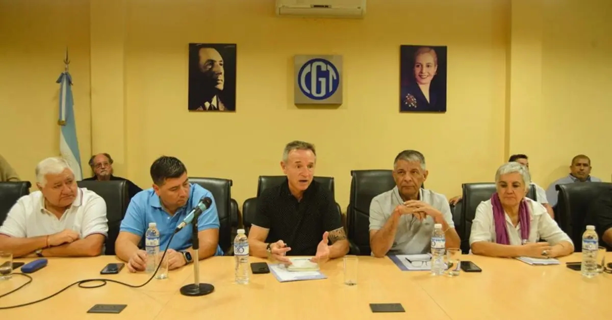 La CGT se endurece ante la reforma laboral y avanza en un contraproyecto propio