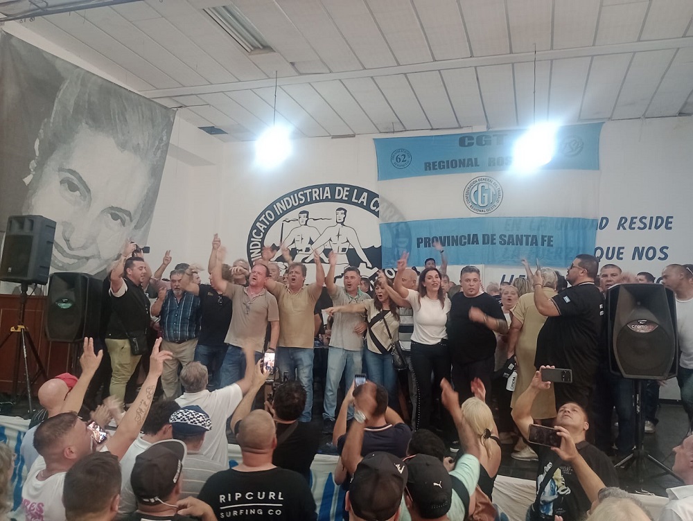 Histrico! Se unieron todos los gremios de Rosario y la CGT vuelve con fuerza total