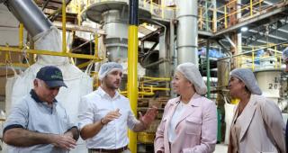 El Municipio y la fbrica La Mariposa refuerzan el cuidado del medio ambiente