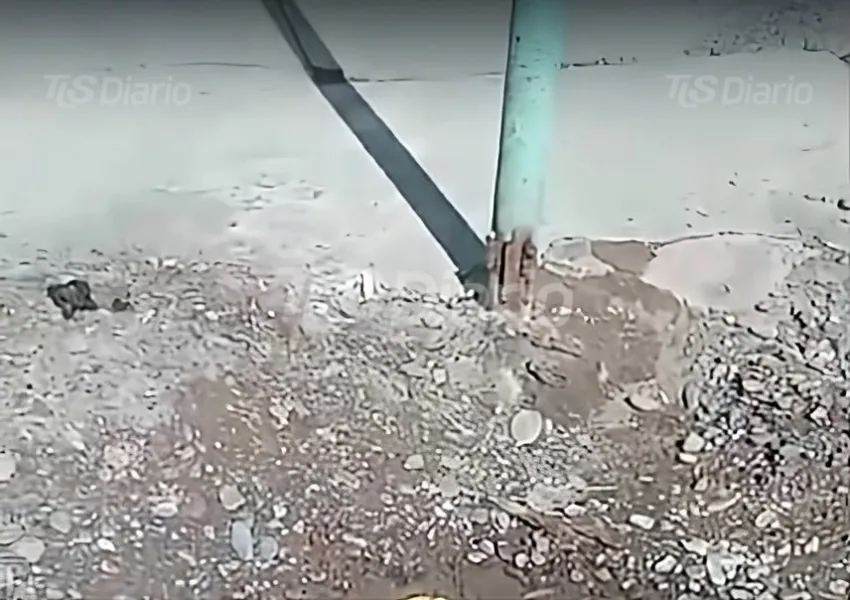 Una fuga de agua de más de 40 días y una insólita respuesta de OSSE: