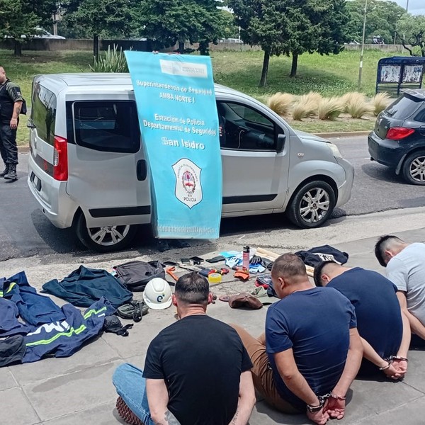 Los detuvieron con ropa de Edenor y una camioneta sin patente: tres son chilenos y ordenaron expulsarlos