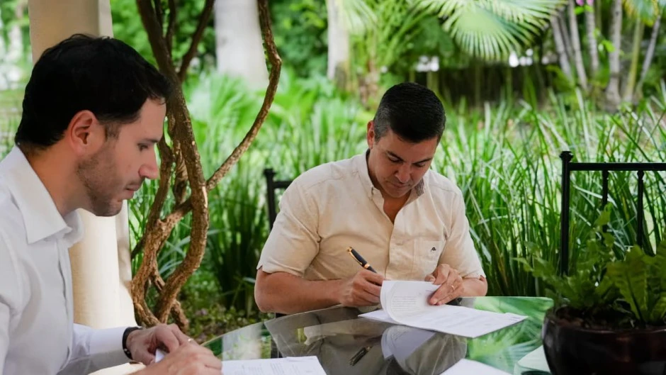 Pe�a promulga la ley de renovables no hidr�ulicas para apurar la llegada de inversores extranjeros