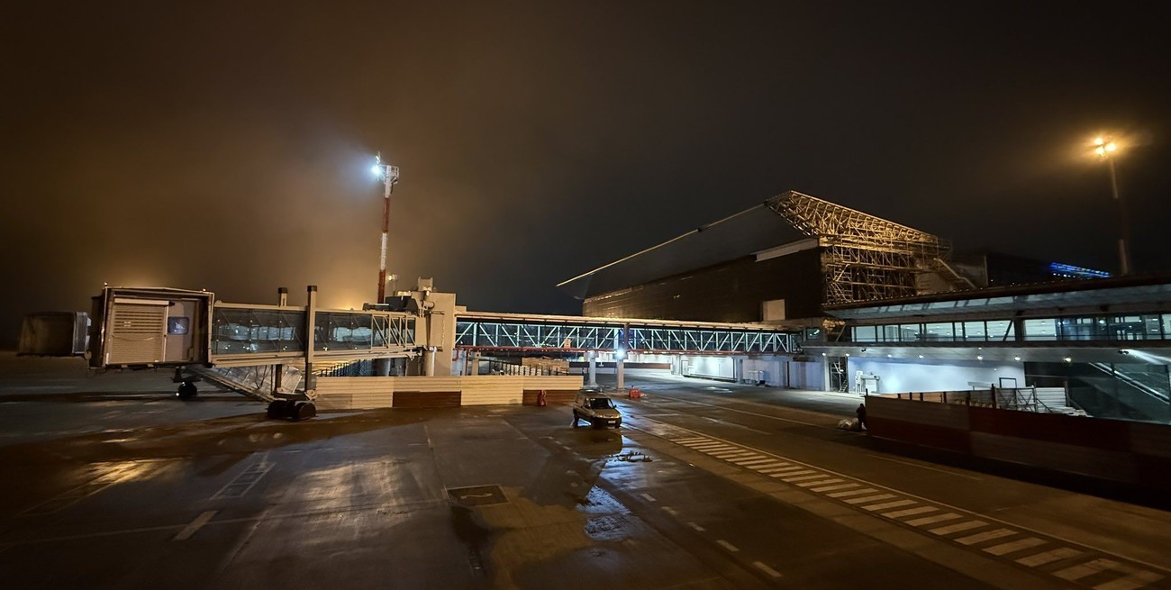 Problemas en Funes Town, m�s destinos internacionales para el Aeropuerto y el millonario negocio de la basura