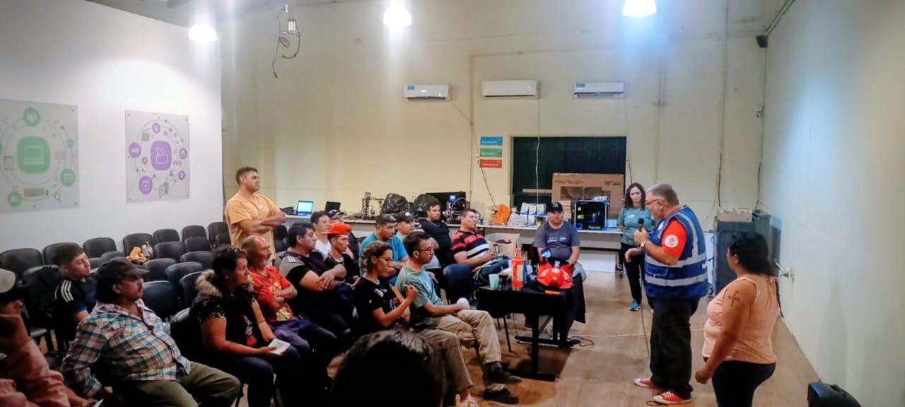 Ambiente dio una capacitaci�n en primeros auxilios para recuperadores urbanos en General Alvear
